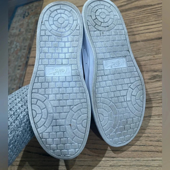 Nike Women's Court Blanc Sneakers- white w/orange. athletic casual - Size 9 wmns - Picture 8 of 8